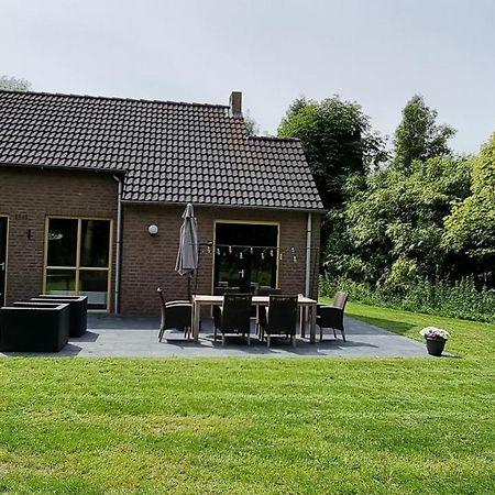 Ewijk Recreatiewoning Maas En Waal 72 빌라 외부 사진